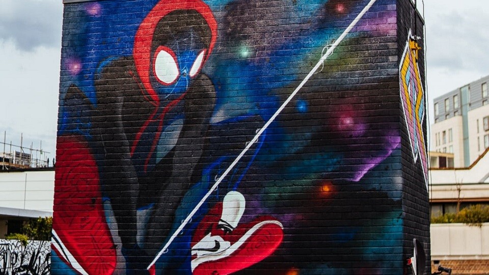 Spiderman into the Spiderverse graffiti
